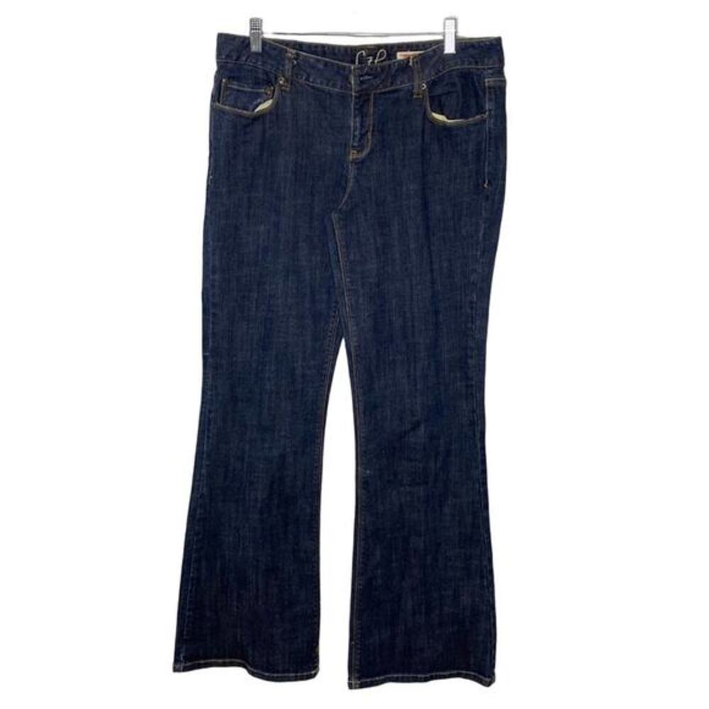 A Chip and Pepper blue‎ jeans Laguna beach Flare